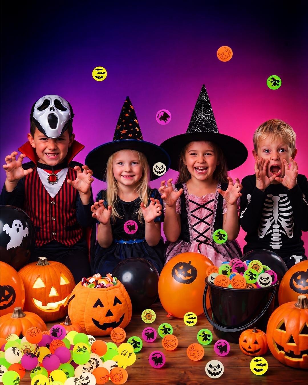 👻72 Pack Halloween Theme Bouncy Balls-Glow in the Dark